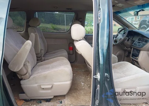 2000 Toyota Sienna Le z USA, uszkodzony, nr VIN 4T3ZF13C6YU205637